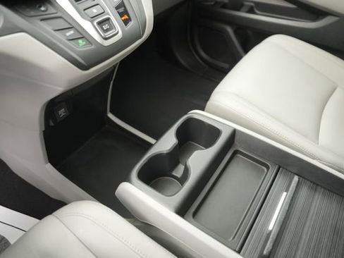 Used 2019 Honda Odyssey EX-L image 30