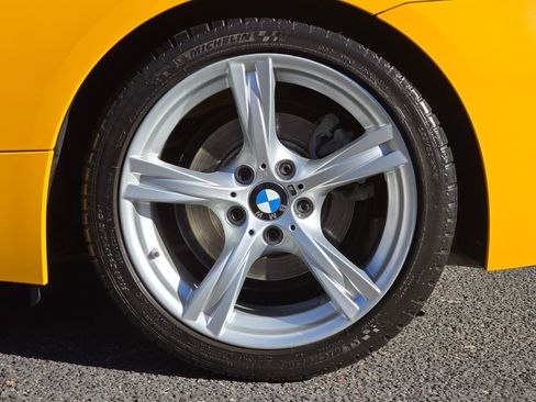 Used 2013 BMW Z4 sDrive35i image 35