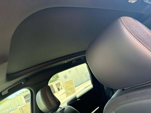 New 2025 Lincoln Nautilus Reserve w/ Jet Appearance Package image 33