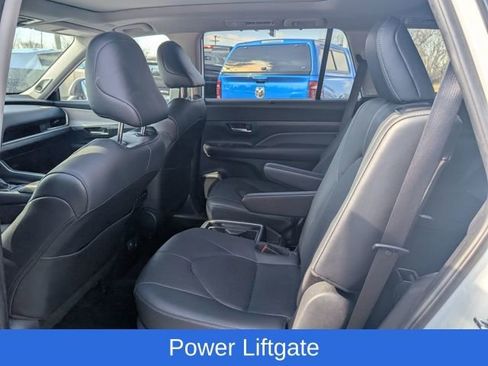 Used 2024 Toyota Grand Highlander Platinum image 10