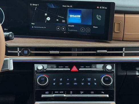 New 2026 Hyundai Santa Fe Limited FWD image 18