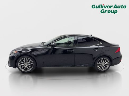 Used 2016 Lexus IS 200t w/ Navigation System Package image 3