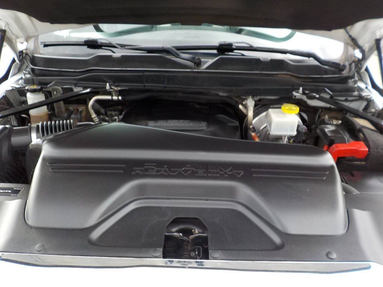 Used 2022 RAM 2500 Tradesman RWD image 28