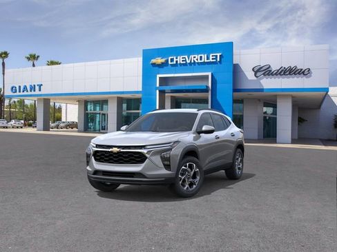 New 2026 Chevrolet Trax LT w/ Driver Confidence Package image 34