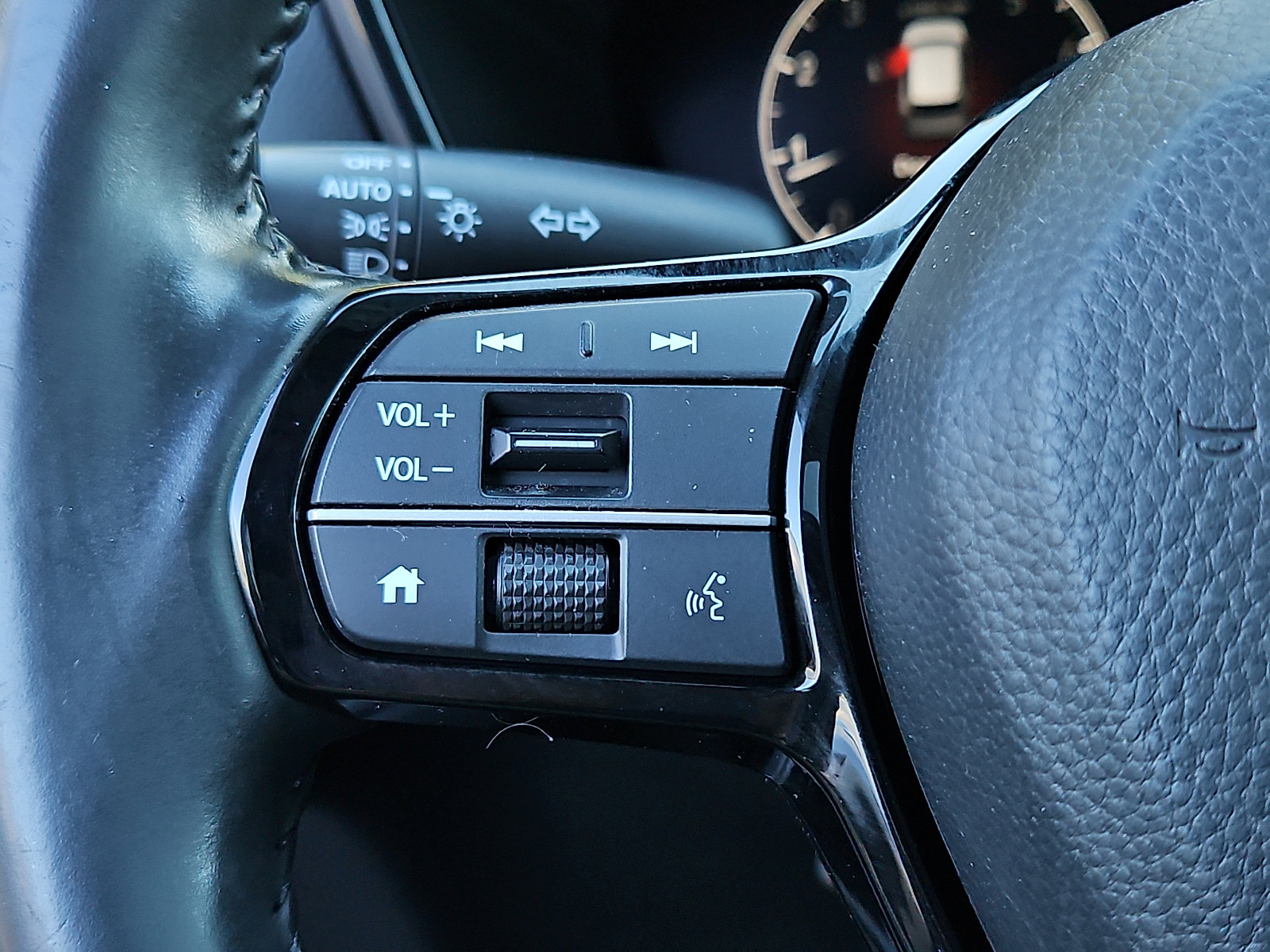 Used 2024 Honda CR-V EX-L image 23