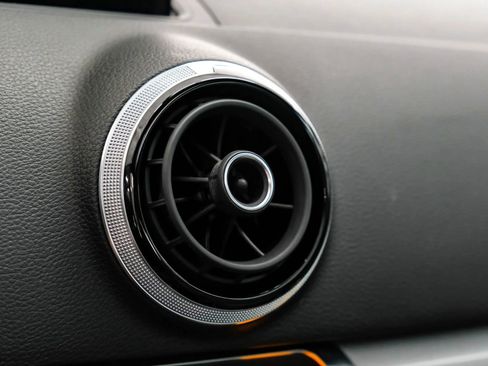 Used 2016 Audi A3 1.8T Premium image 28