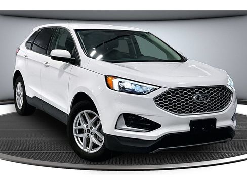 Used 2024 Ford Edge SEL AWD/4WD image 13