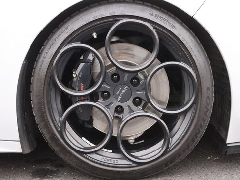 Used 2020 Chevrolet Corvette 2LT w/ 2LT Preferred Equipment Group image 25