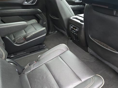 Used 2021 Chevrolet Tahoe Premier image 18