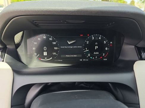 Used 2026 Land Rover Discovery Sport Landmark AWD/4WD image 19