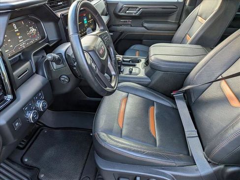 Used 2024 GMC Sierra 1500 AT4 w/ AT4 Preferred Package image 15