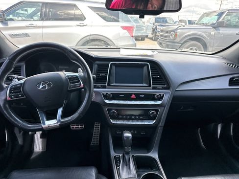 Used 2018 Hyundai Sonata Sport FWD image 10