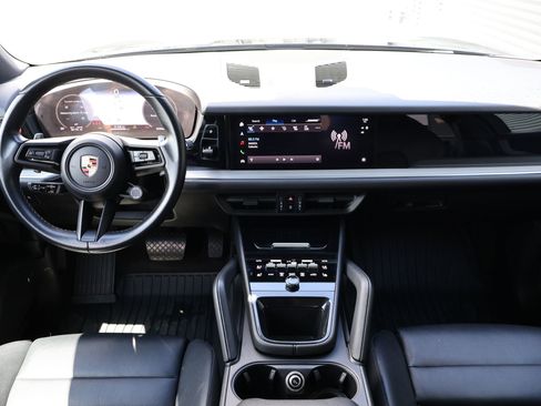 Certified 2024 Porsche Cayenne AWD/4WD image 22