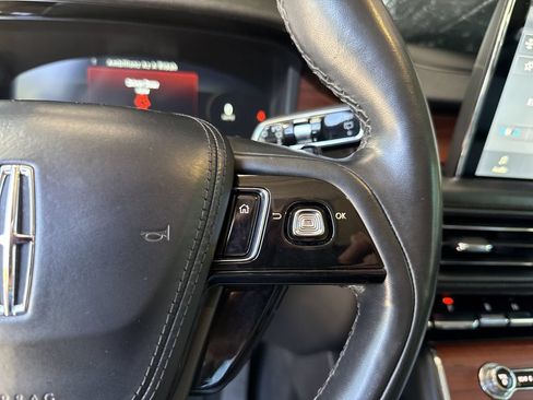 Used 2022 Lincoln Aviator Reserve w/ Equipment Group 201A AWD/4WD image 27
