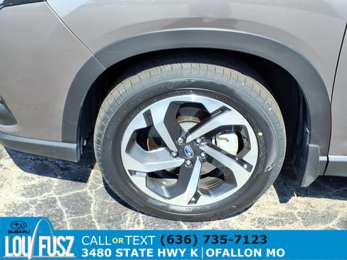 Used 2023 Subaru Forester Touring AWD/4WD image 33
