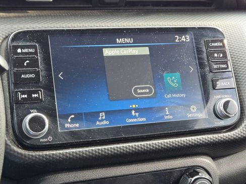 Used 2021 Nissan Kicks SV image 23