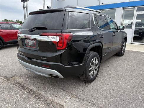 Used 2023 GMC Acadia SLE w/ Driver Convenience Package AWD/4WD image 3
