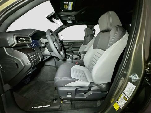 New 2026 Toyota Tacoma TRD Off-Road AWD/4WD image 14