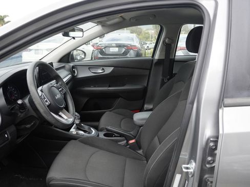 Used 2023 Kia Forte LXS FWD image 16