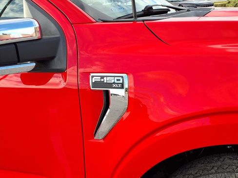 Used 2022 Ford F150 XLT image 11