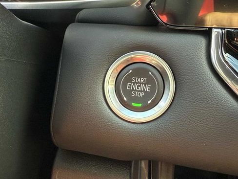 New 2026 GMC Canyon Elevation w/ Convenience Package image 7