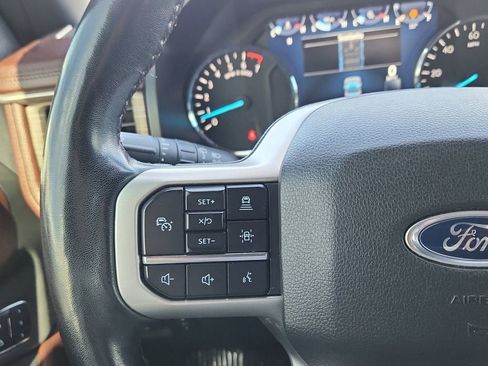 Used 2022 Ford Expedition Max Limited image 24