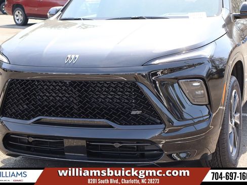 New 2026 Buick Enclave Sport Touring w/ Power Package FWD image 4