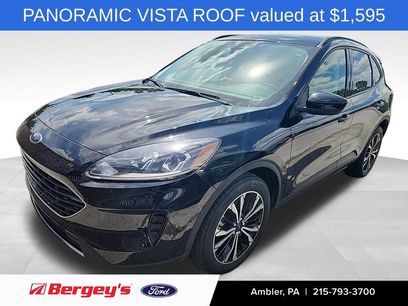 Certified 2022 Ford Escape SE w/ SE Sport Appearance Package