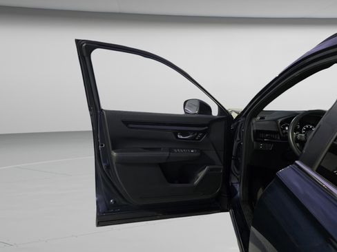 Used 2024 Honda CR-V Sport Touring image 28