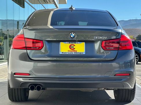 Used 2018 BMW 330i Sedan RWD image 4