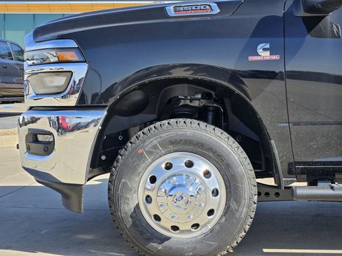 New 2026 RAM 3500 Tradesman image 11