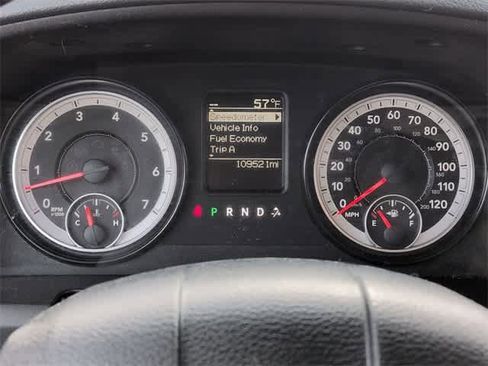 Used 2015 RAM 1500 Express image 28