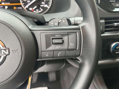 Certified 2024 Nissan Pathfinder S image 21