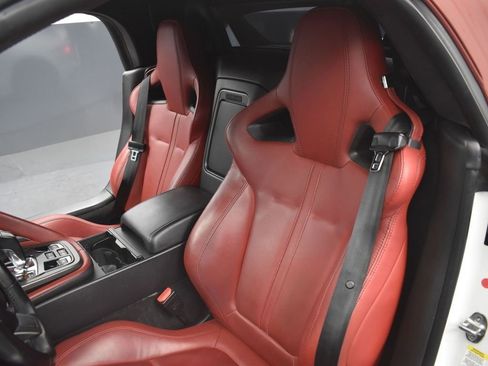 Used 2017 Jaguar F-TYPE S image 12