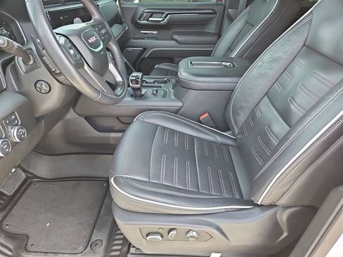 Used 2022 GMC Sierra 1500 AT4X image 17