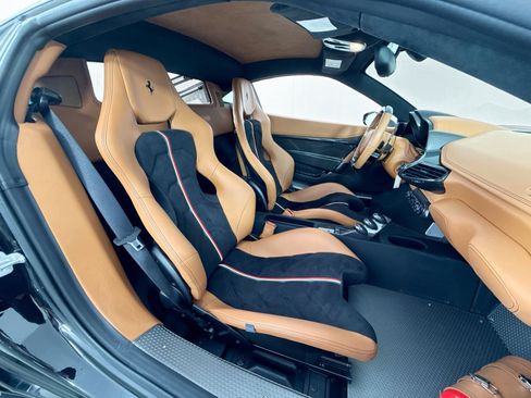 Certified 2015 Ferrari 458 Speciale Coupe RWD image 21