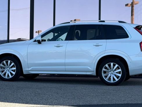 Used 2016 Volvo XC90 T6 Momentum w/ Momentum Plus Package AWD/4WD image 7
