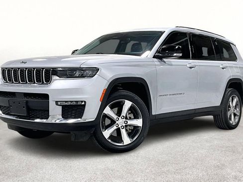Used 2022 Jeep Grand Cherokee L Limited image 13