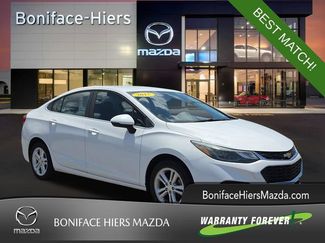 Used 2017 Chevrolet Cruze LT FWD video 1