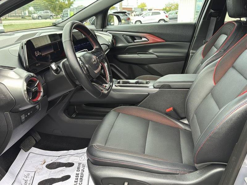 Used 2024 Chevrolet Equinox EV RS FWD image 14