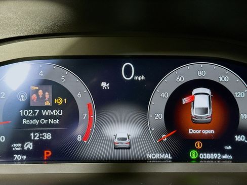 Used 2023 Acura Integra A-Spec image 19