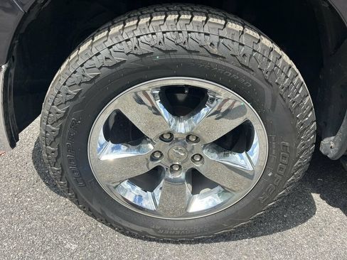 Used 2017 RAM 1500 Big Horn AWD/4WD image 14