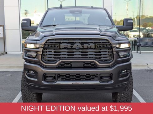 New 2025 RAM 2500 Big Horn AWD/4WD image 4