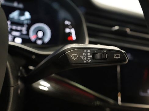 Used 2023 Audi SQ7 Prestige image 23