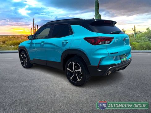 Used 2021 Chevrolet TrailBlazer RS w/ Sun and Liftgate Package FWD image 7