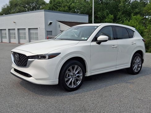 Used 2024 MAZDA CX-5 AWD 2.5 S w/ Premium Package image 3