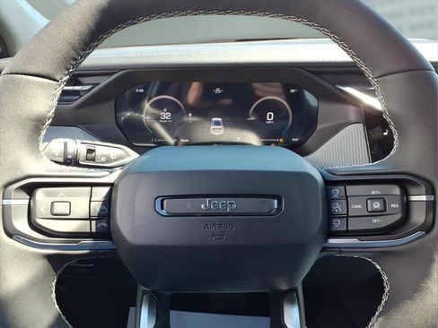 New 2026 Jeep Cherokee Laredo AWD/4WD image 20