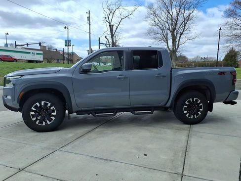 Used 2022 Nissan Frontier PRO-4X w/ Off-Road Protection Package image 4