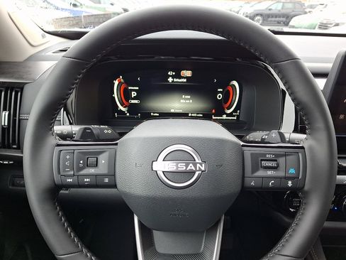 New 2026 Nissan Pathfinder Platinum image 11