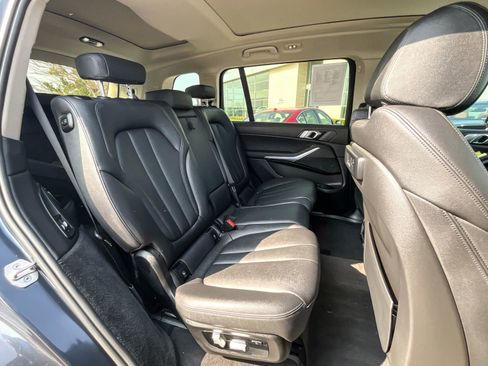 Used 2022 BMW X7 xDrive40i image 18